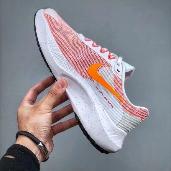 nike zoom fly 5 - Picture 2 of 9